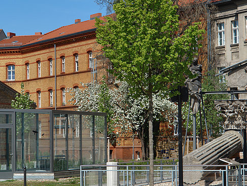 Säulen im Innenhof - Brandenburg (Potsdam)